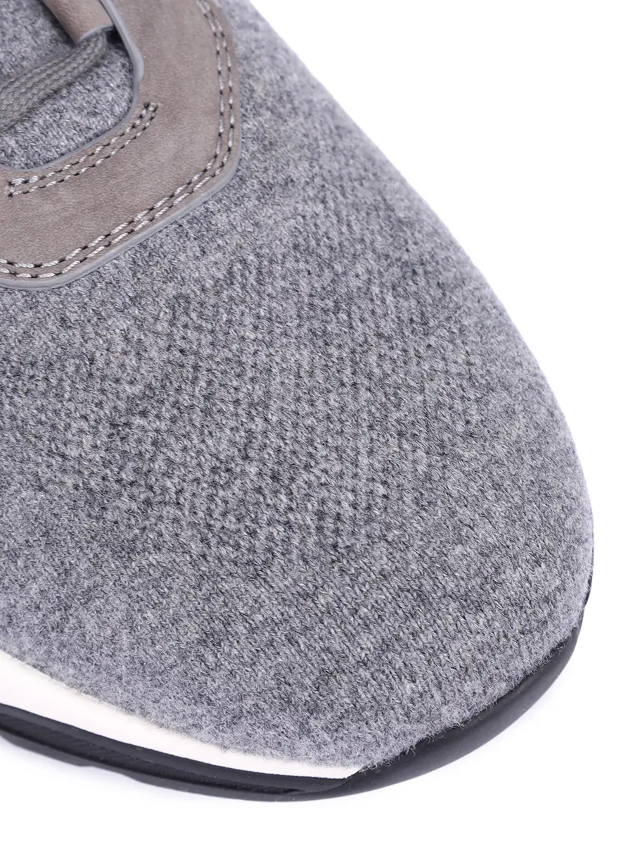 Кроссовки текстильные