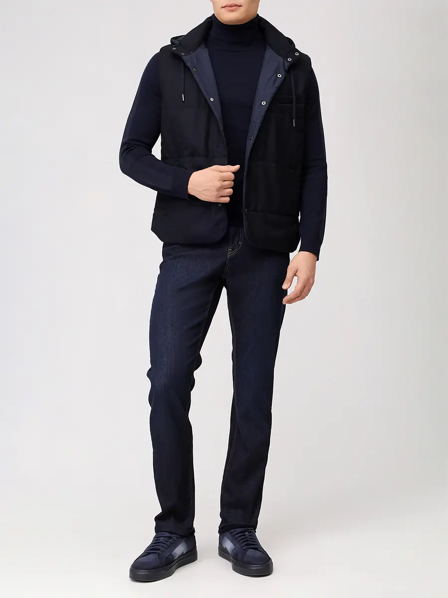 Жилет шерстяной