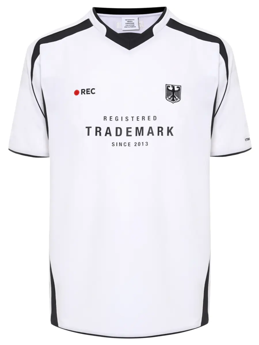 Футболка Trademark