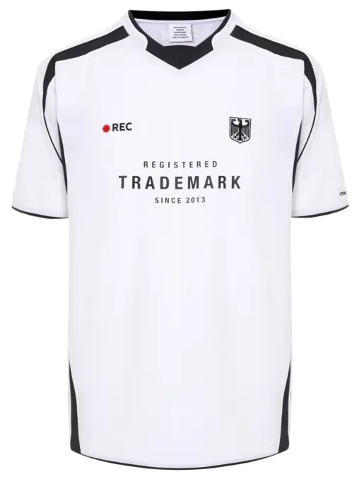 Футболка Trademark VETEMENTS