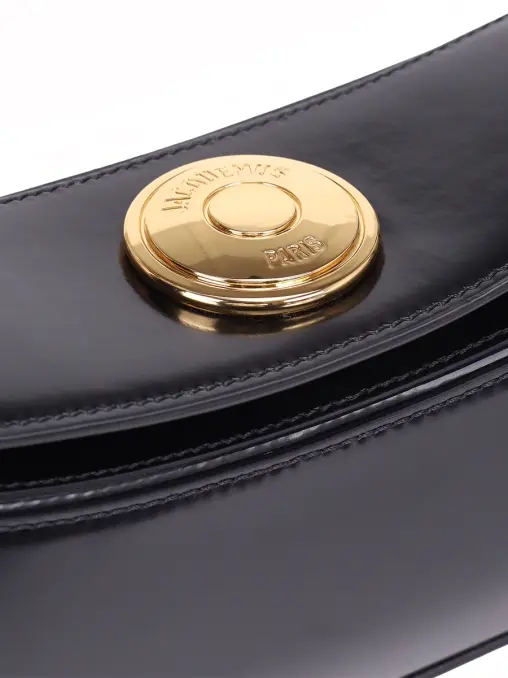 Сумка кожаная La Pochette Ovalo JACQUEMUS