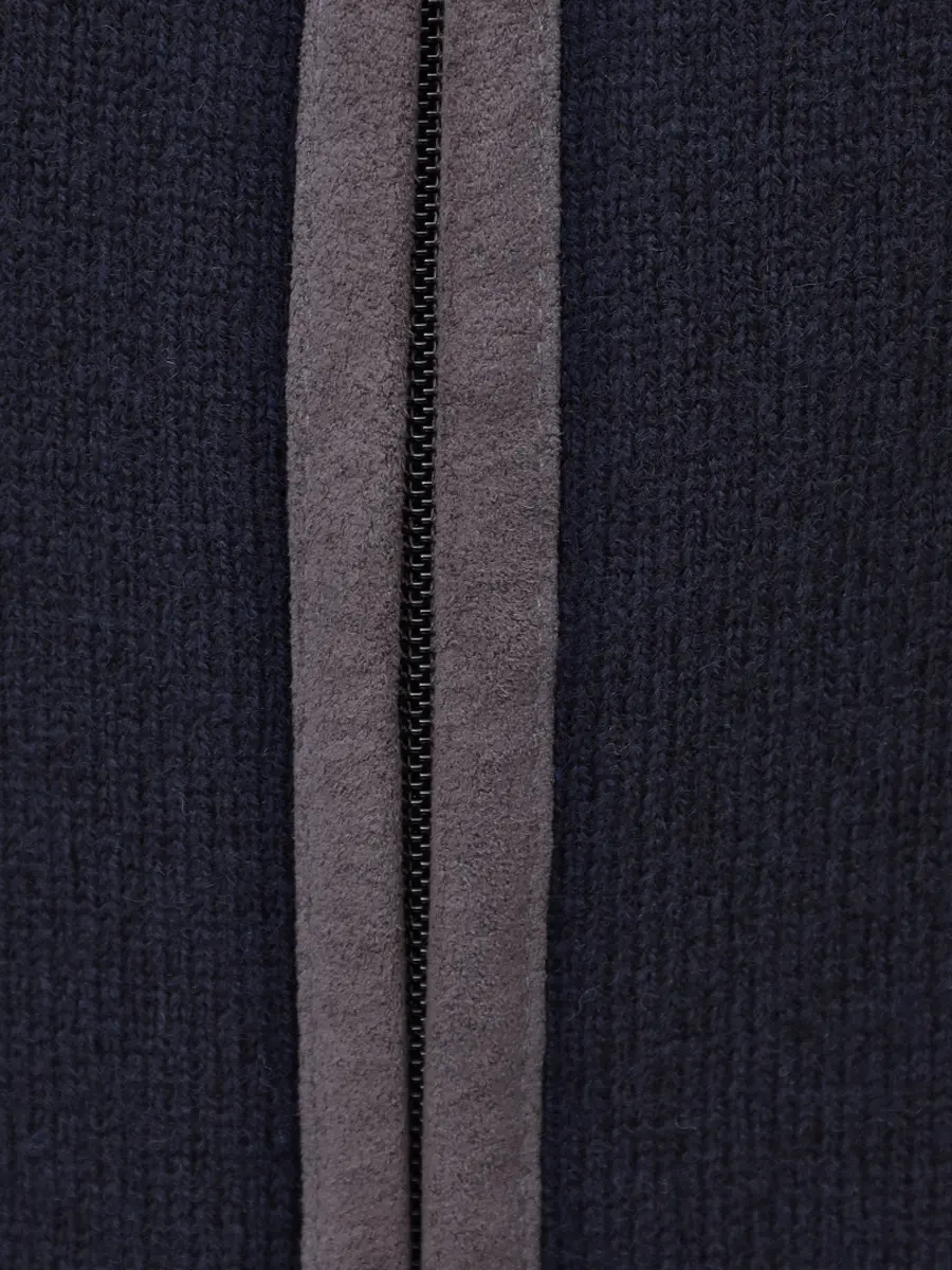 Кардиган шерстяной