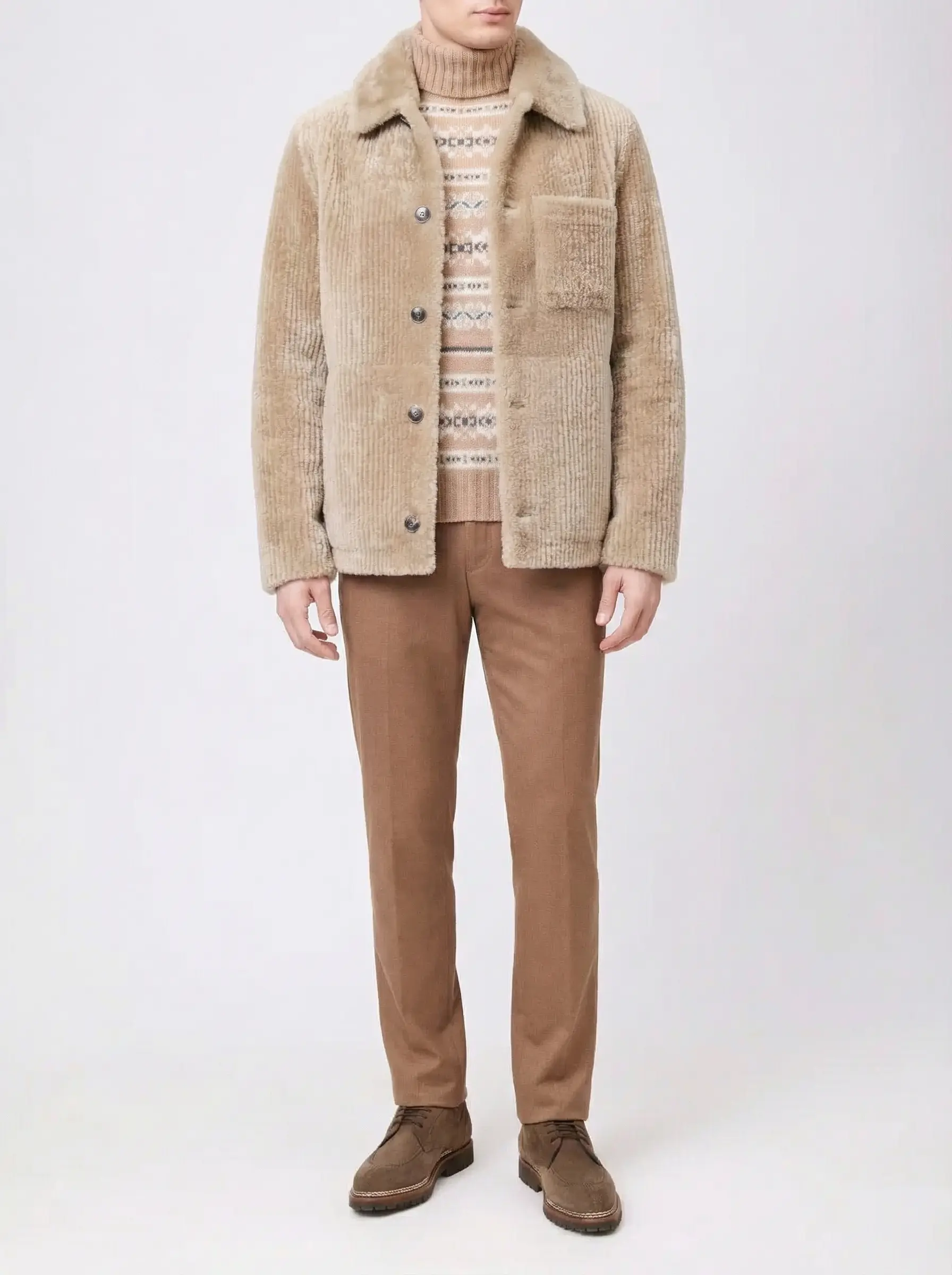 Свитер шерстяной