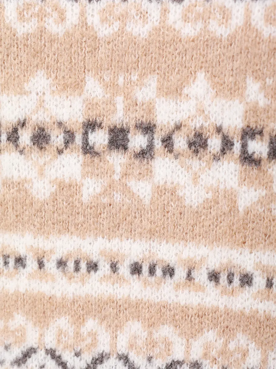 Свитер шерстяной