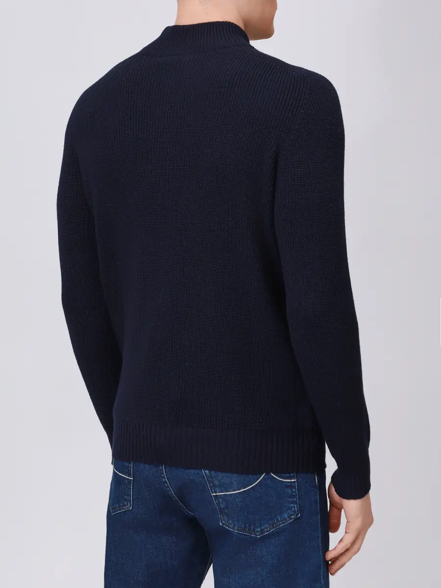 Кардиган шерстяной