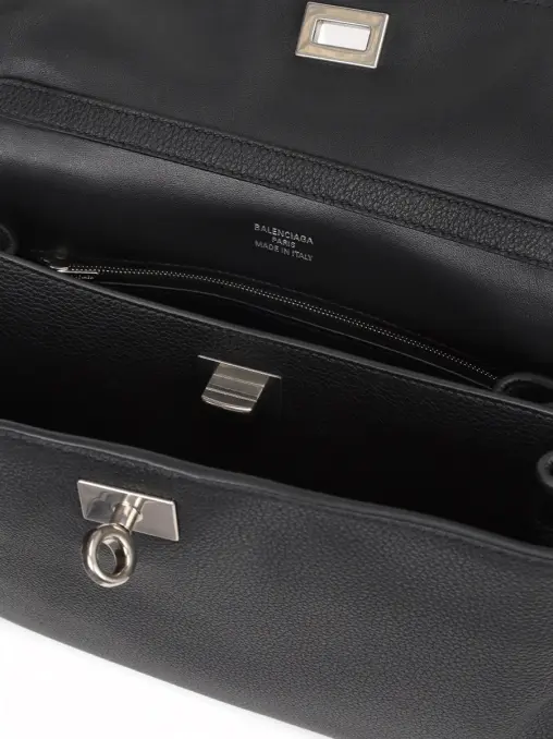 Сумка кожаная BALENCIAGA