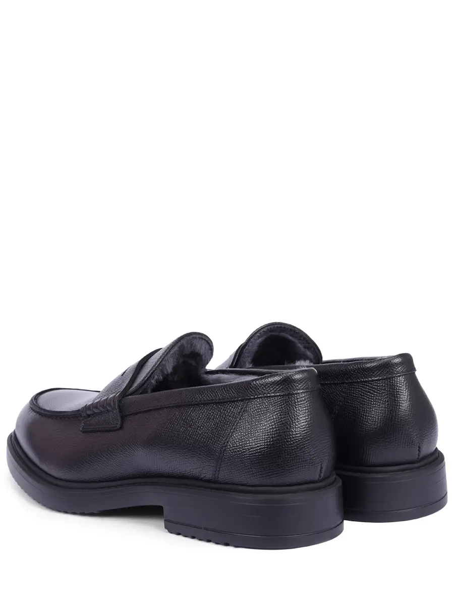 Лоферы кожаные на меху