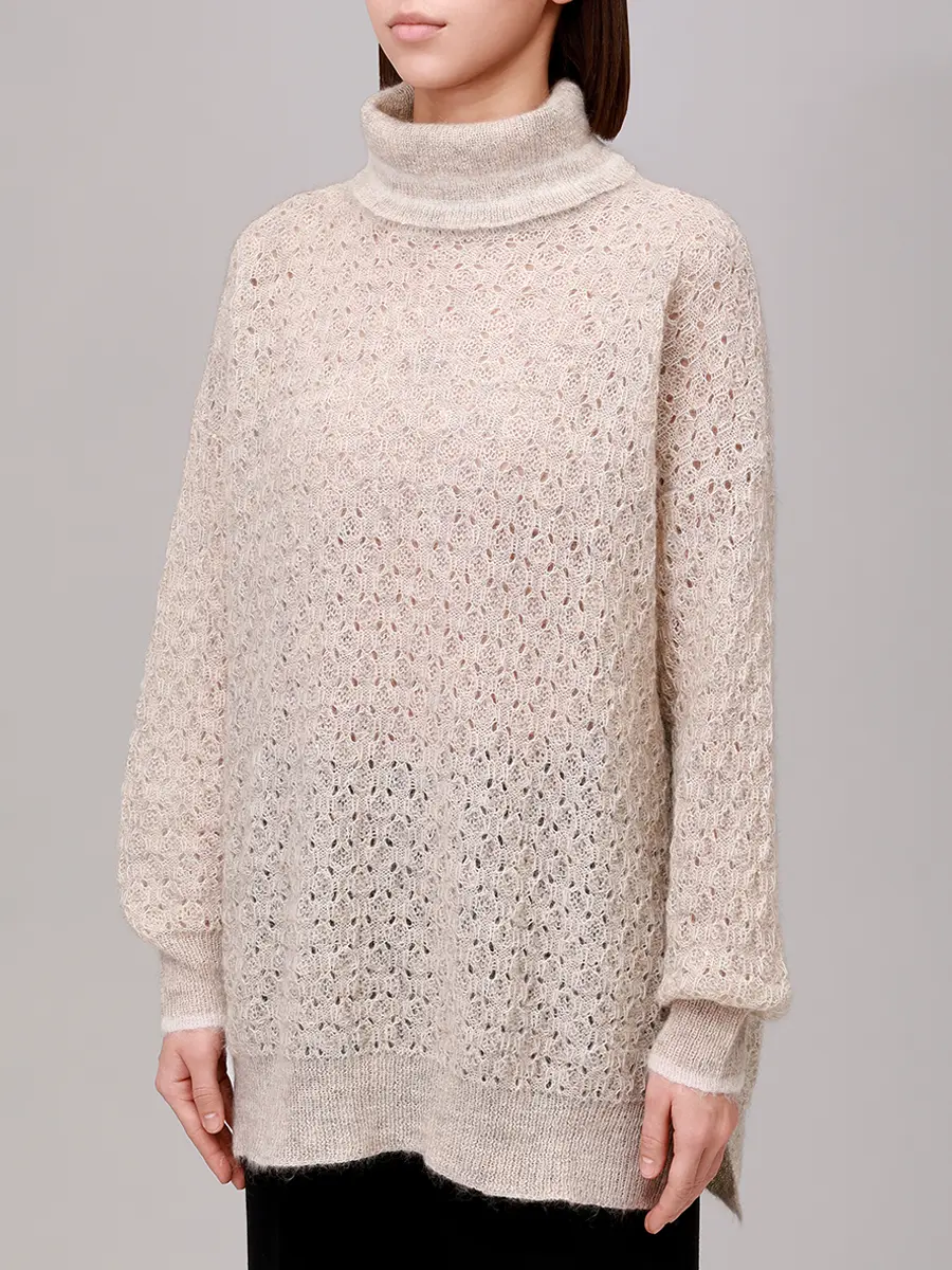 Свитер шерстяной