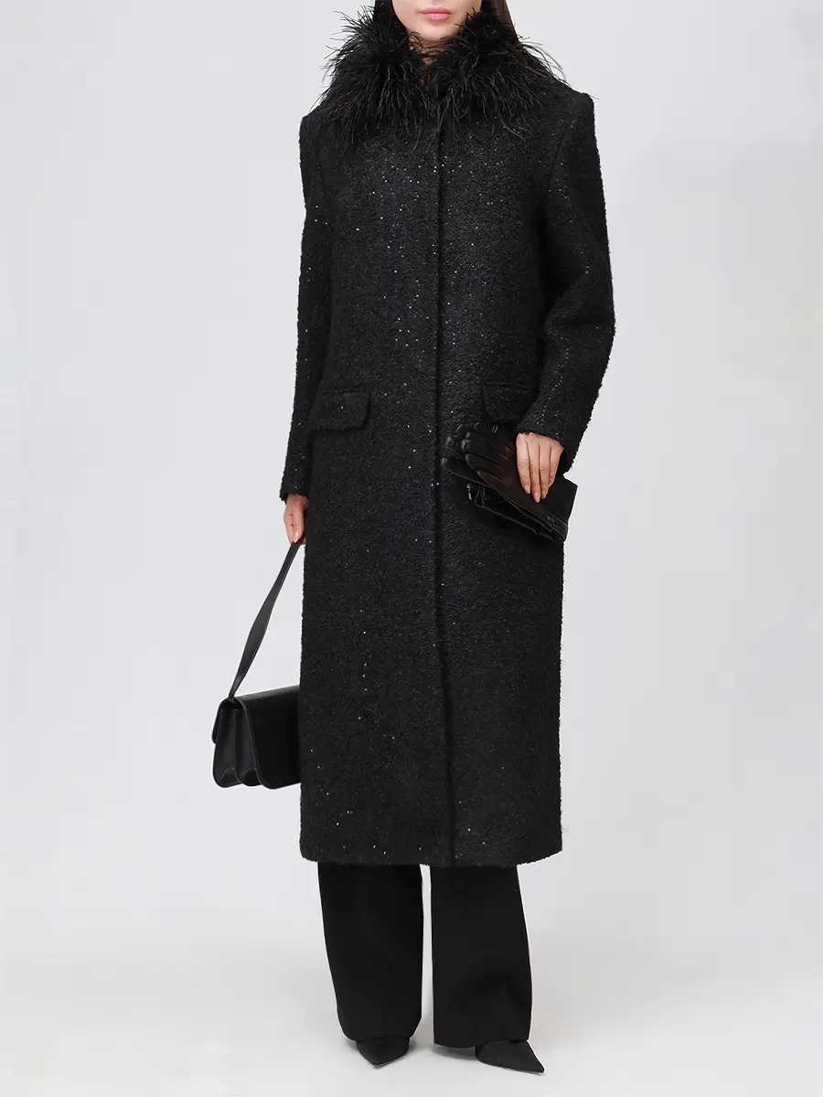 Пальто с пайетками