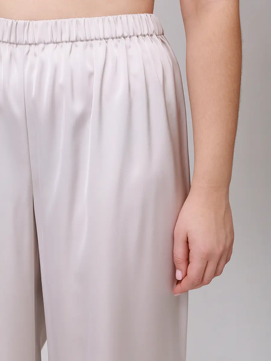 Брюки атласные