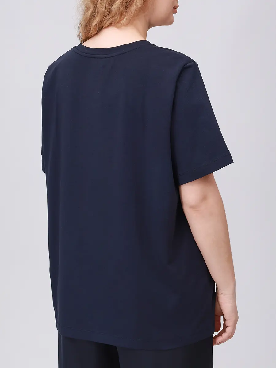 Футболка с кристаллами