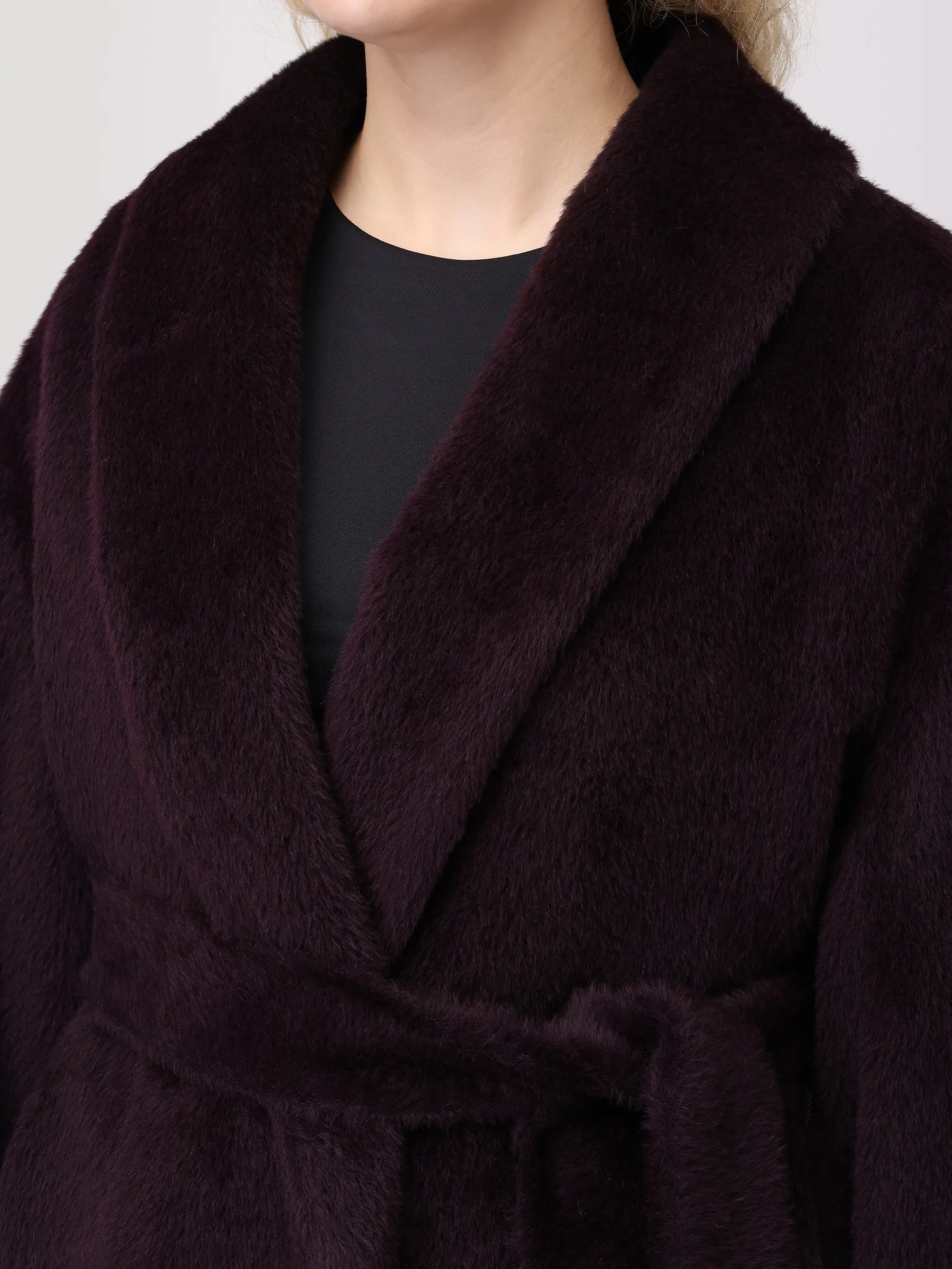 Пальто из шерсти альпака