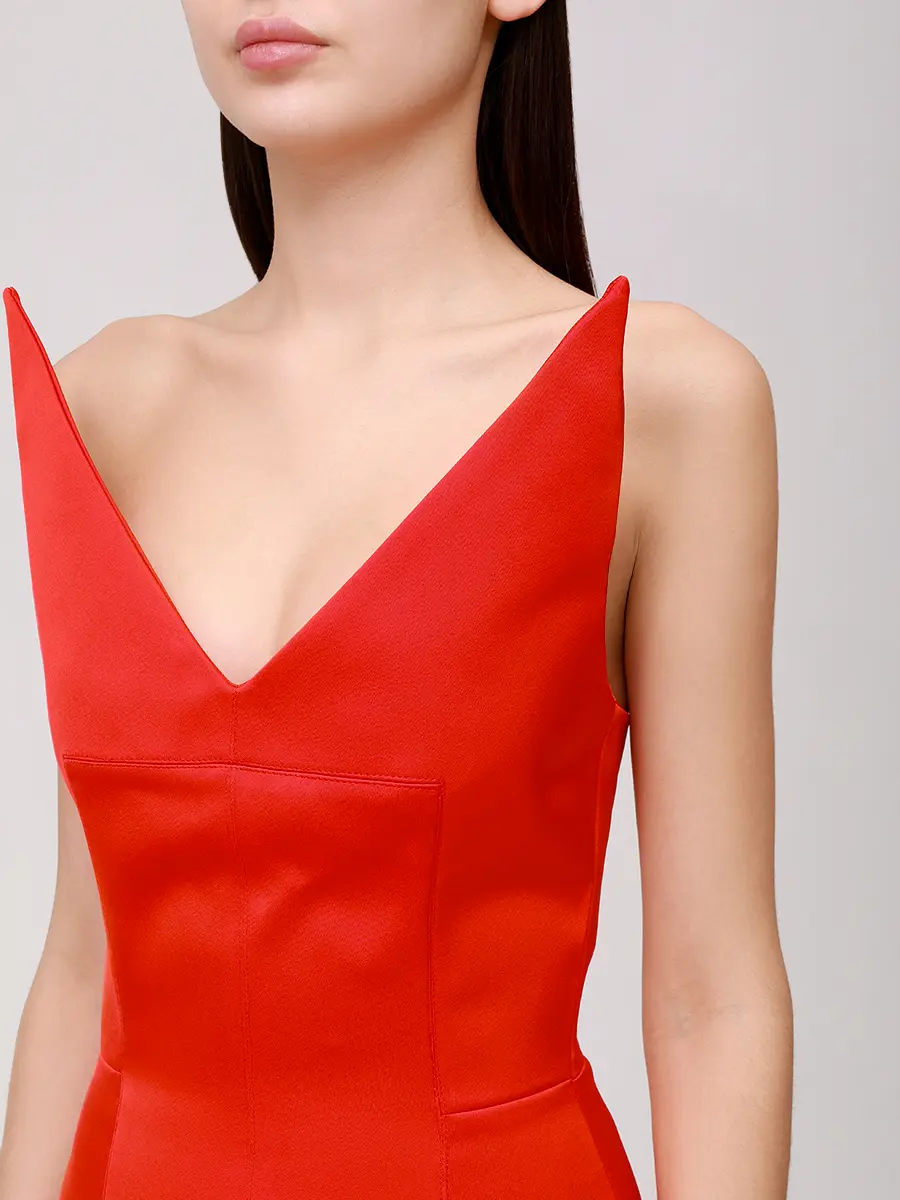 Платье однотонное