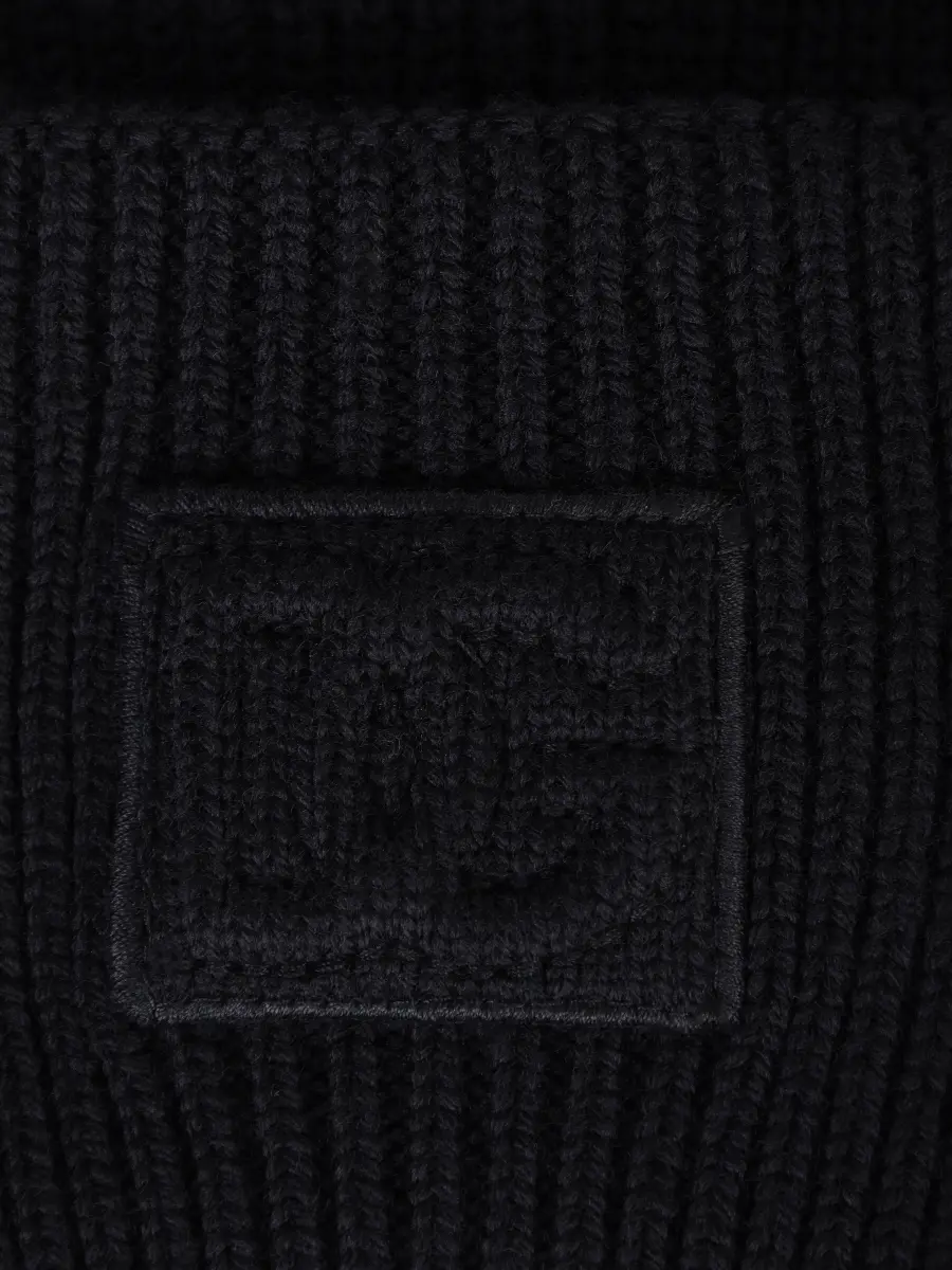 Шапка шерстяная