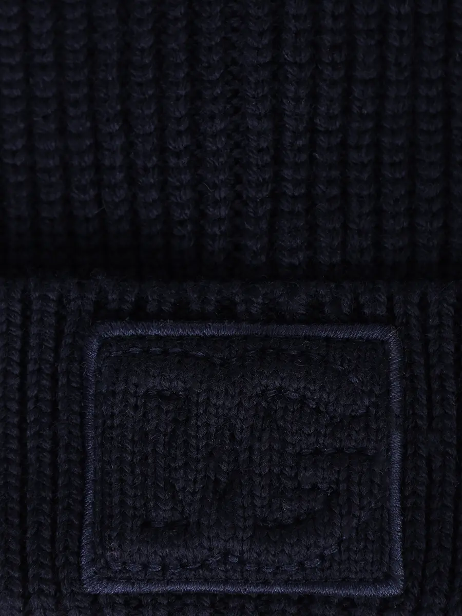 Шапка шерстяная