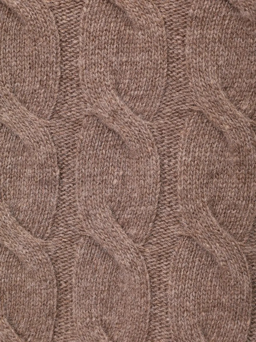 Свитер шерстяной