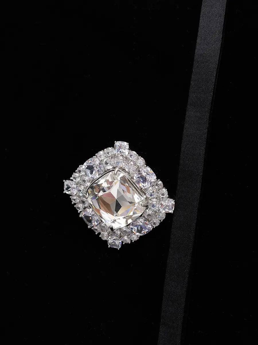 Жакет бархатный