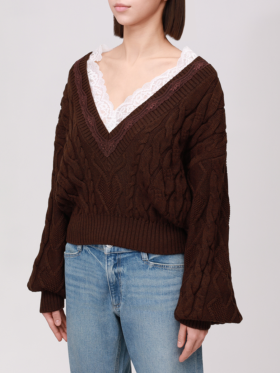 Пуловер с кружевом