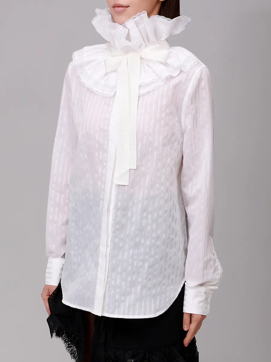 Блуза с жабо