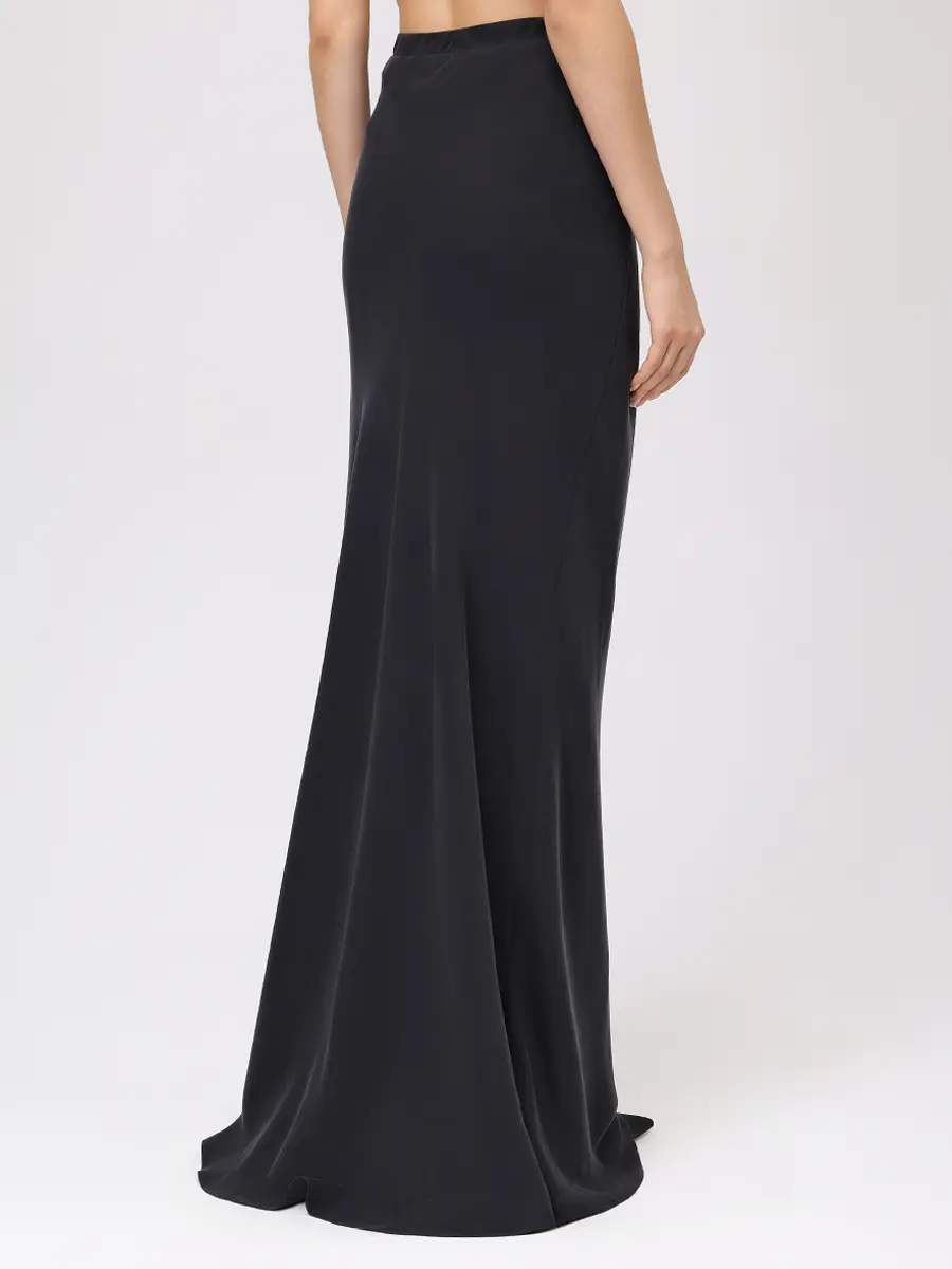 Юбка со шлейфом