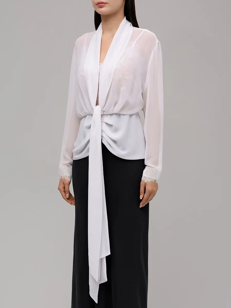 Блуза с кружевом