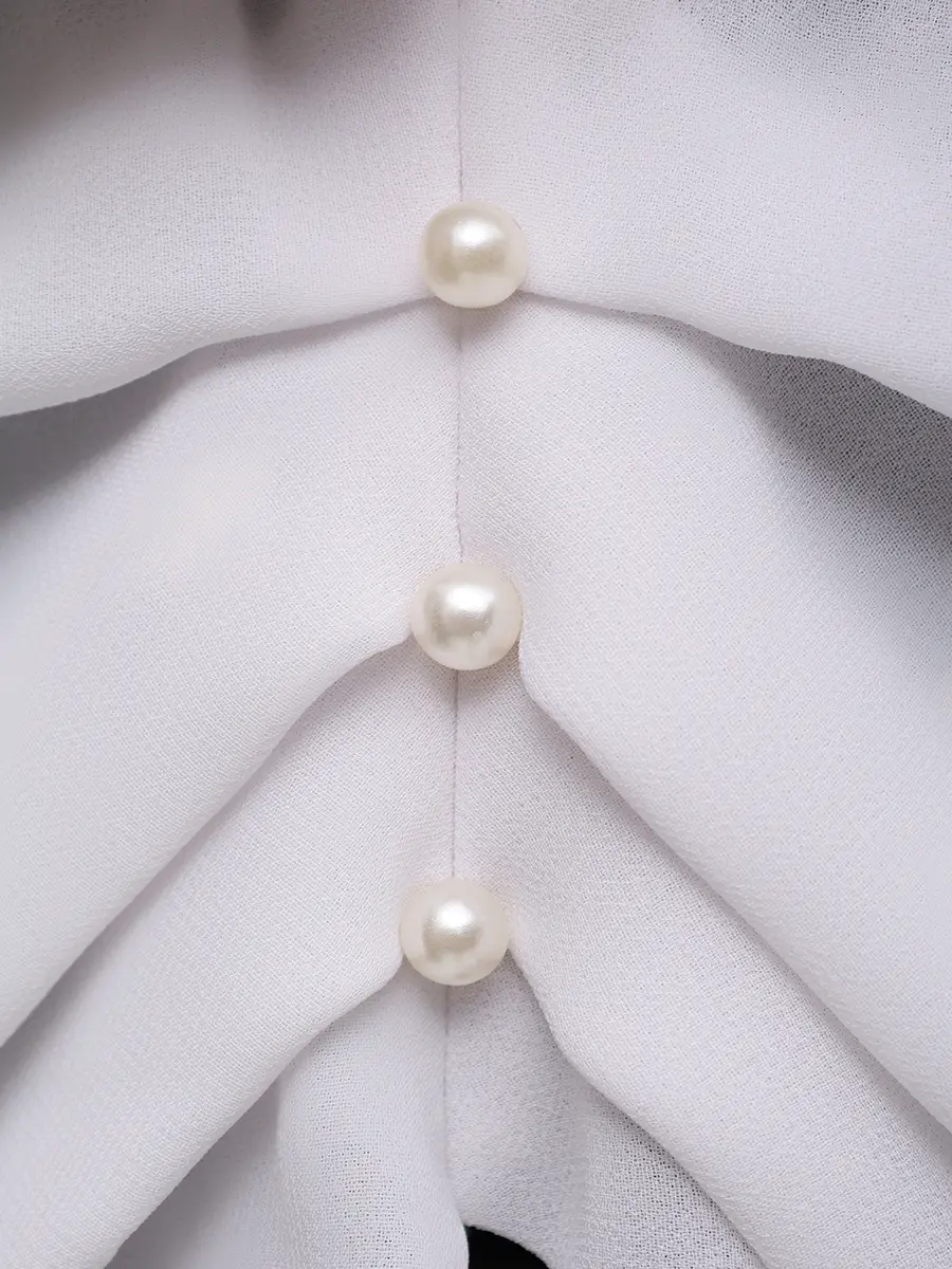 Блуза с кружевом