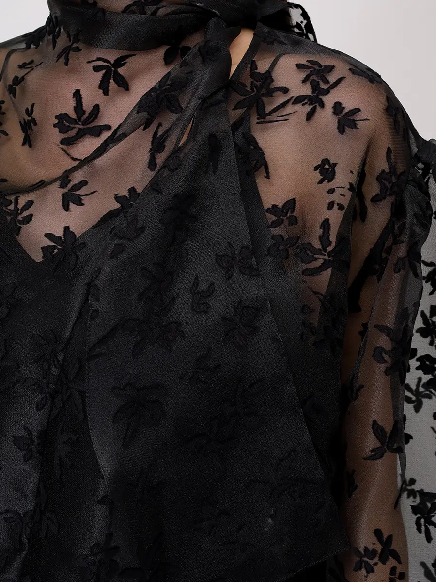 Блуза из органзы