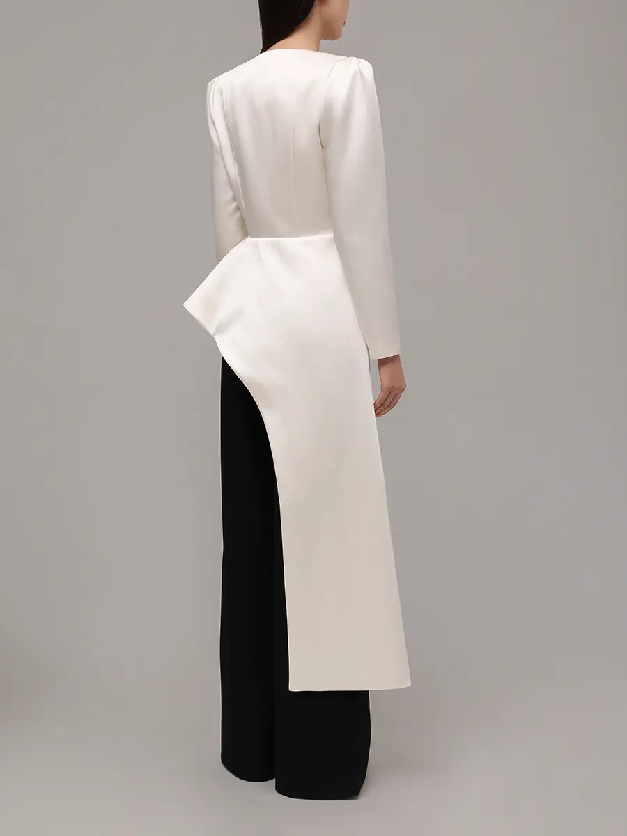 Блуза со шлейфом