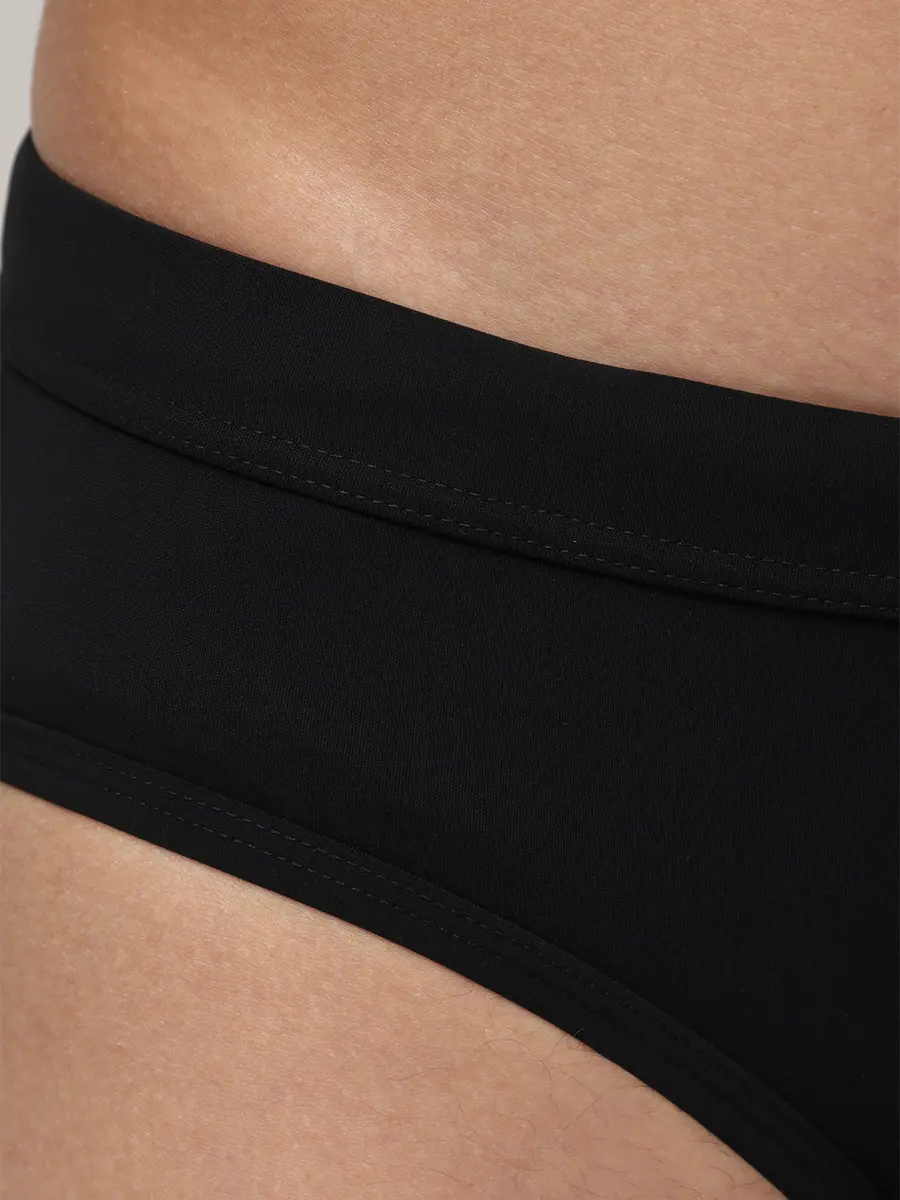 Плавки однотонные