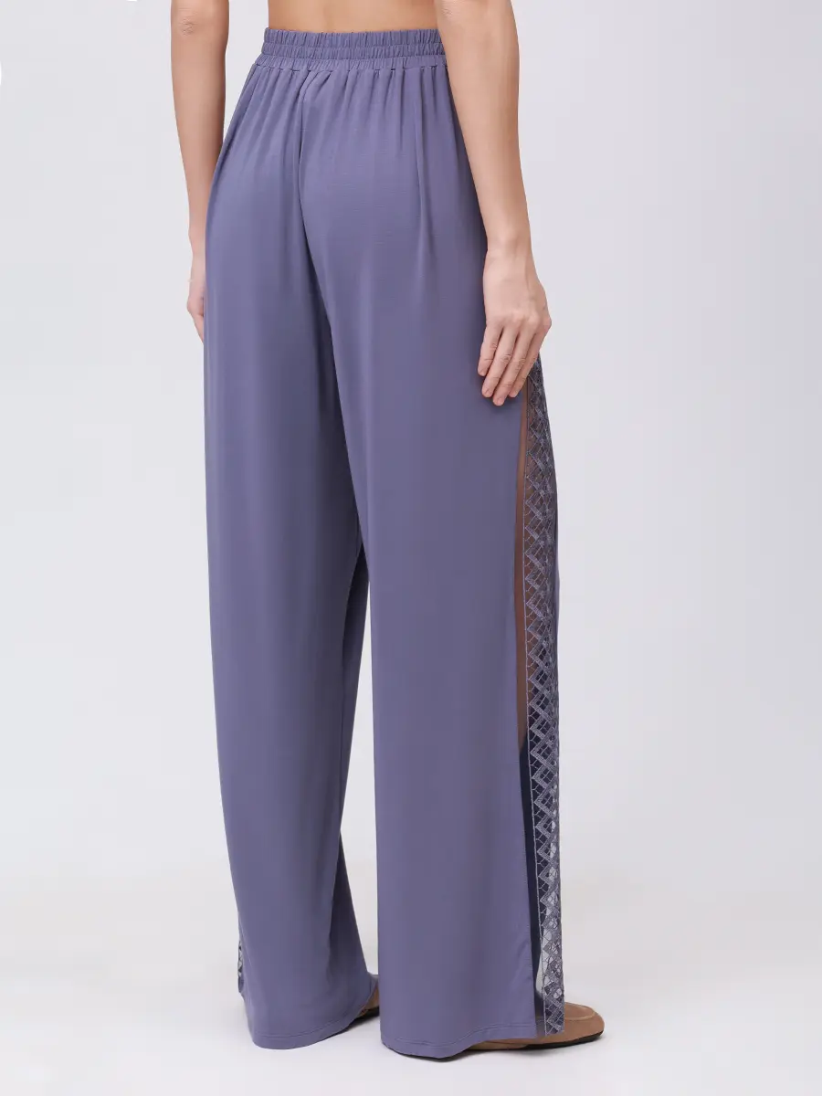 Брюки из модала