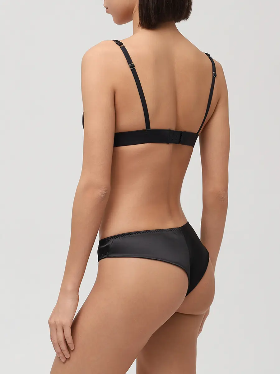 Бюстгальтер однотонный