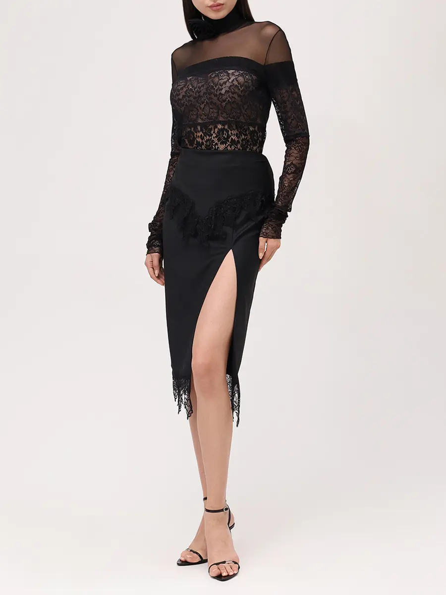 Юбка с кружевом