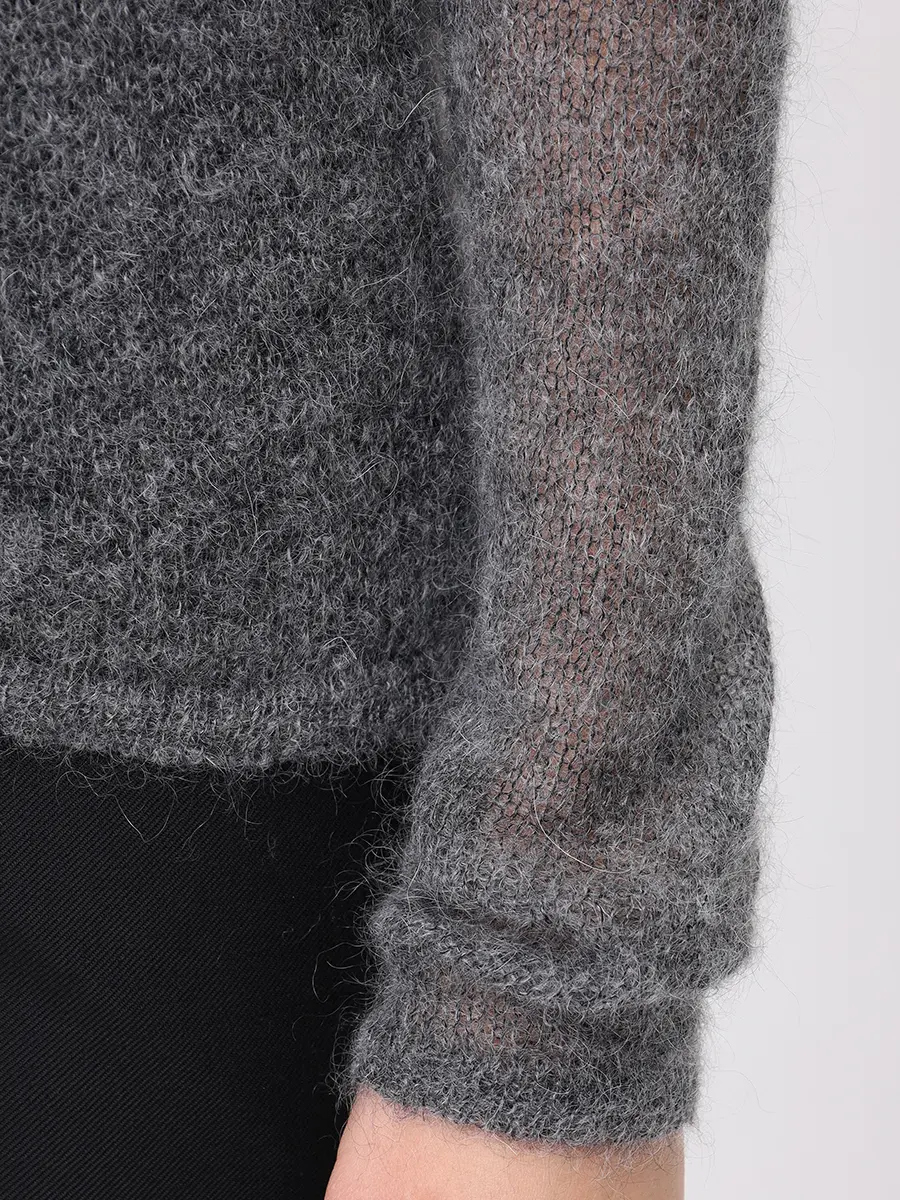 Джемпер из мохера