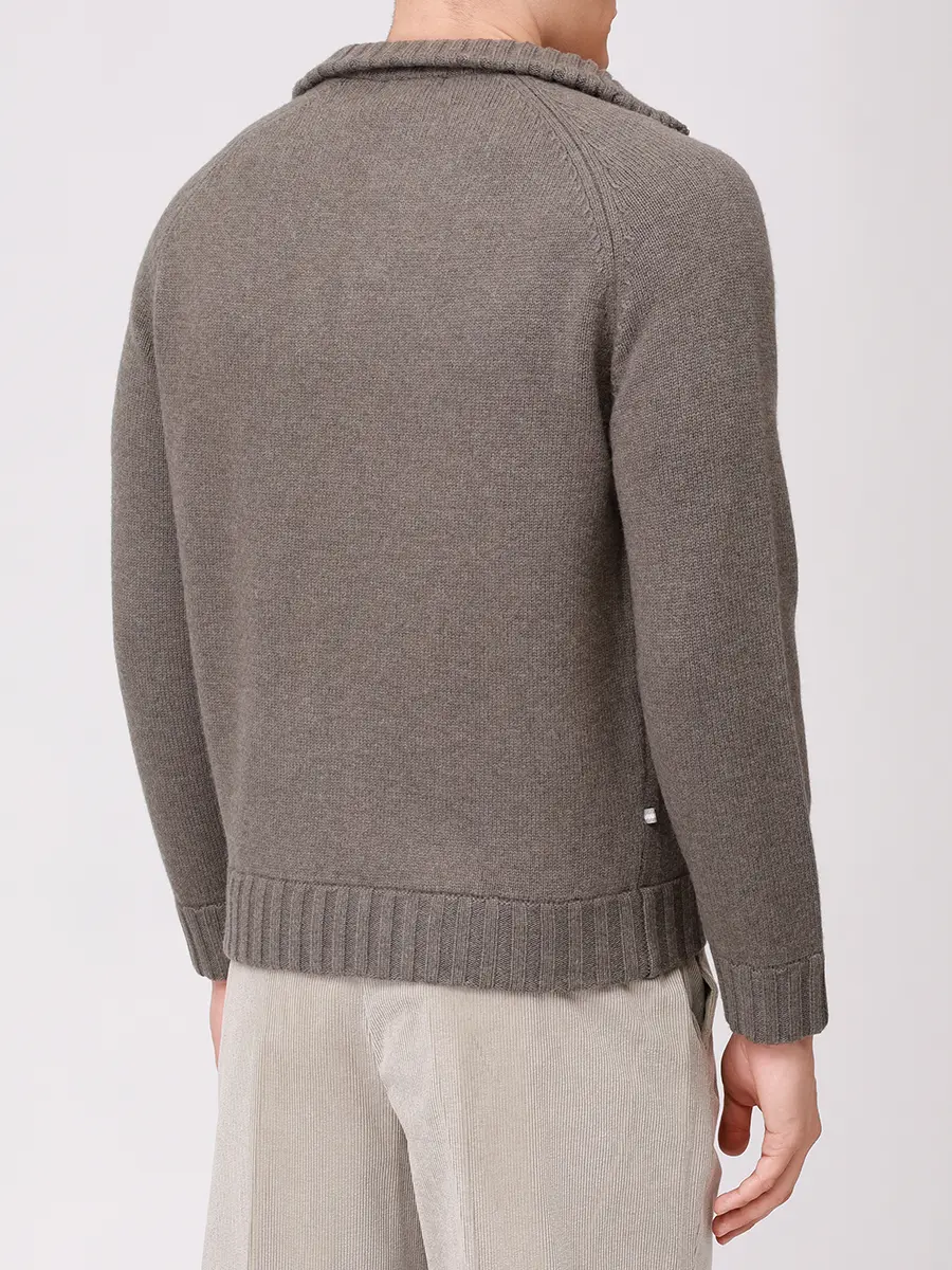 Кардиган шерстяной