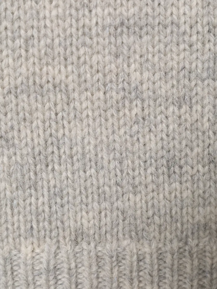 Джемпер шерстяной