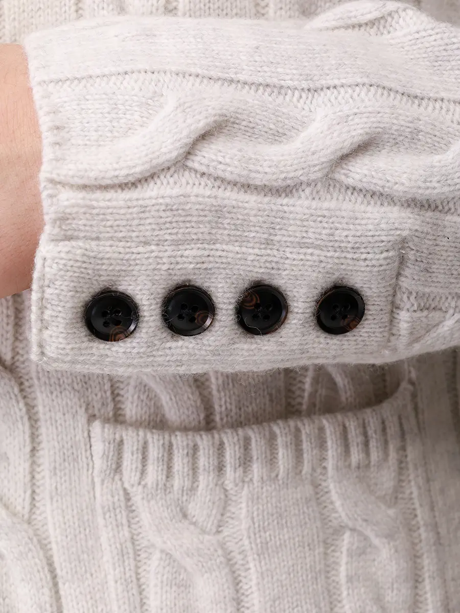 Кардиган вязаный