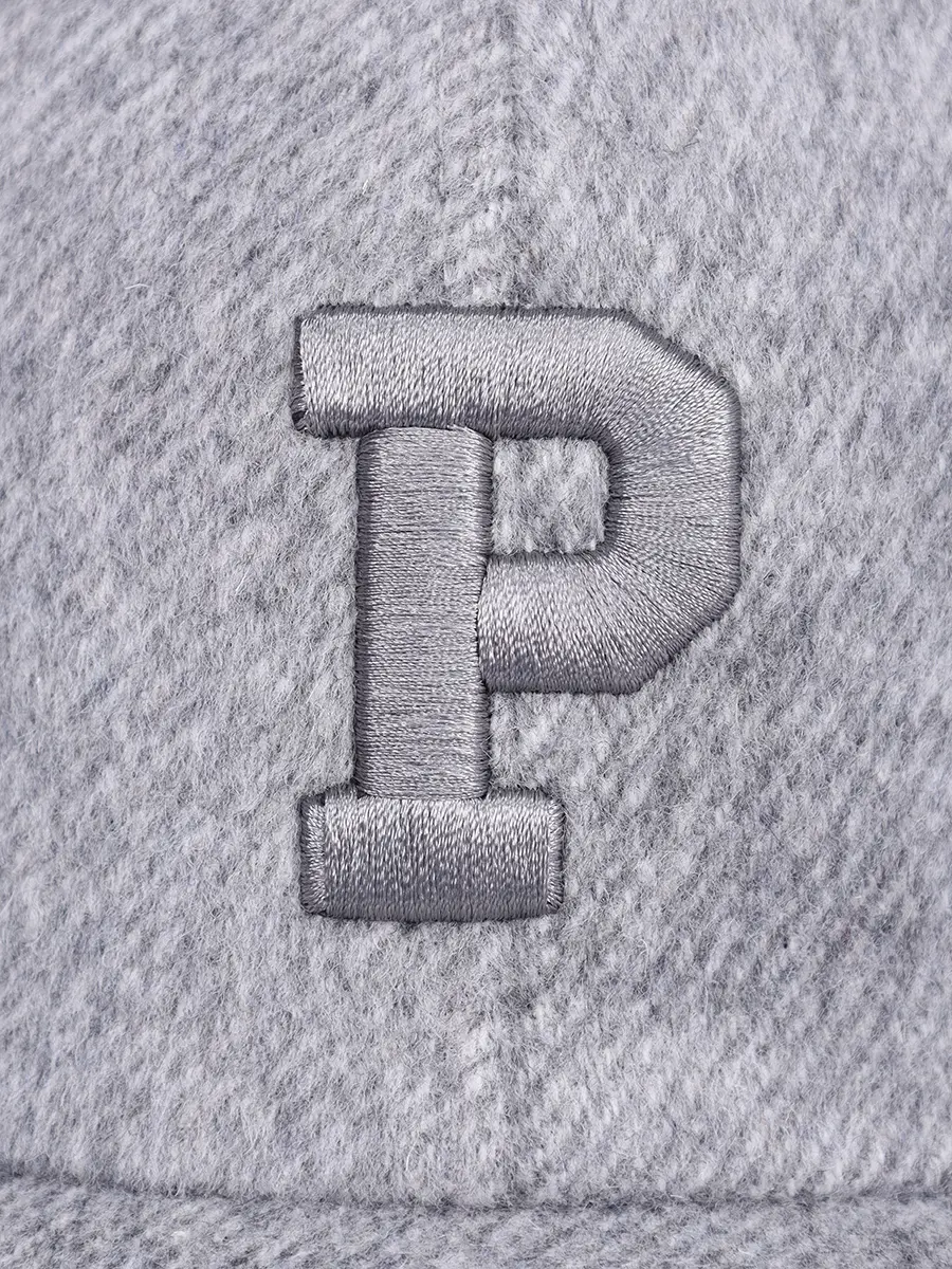 Бейсболка из шерсти и вискозы