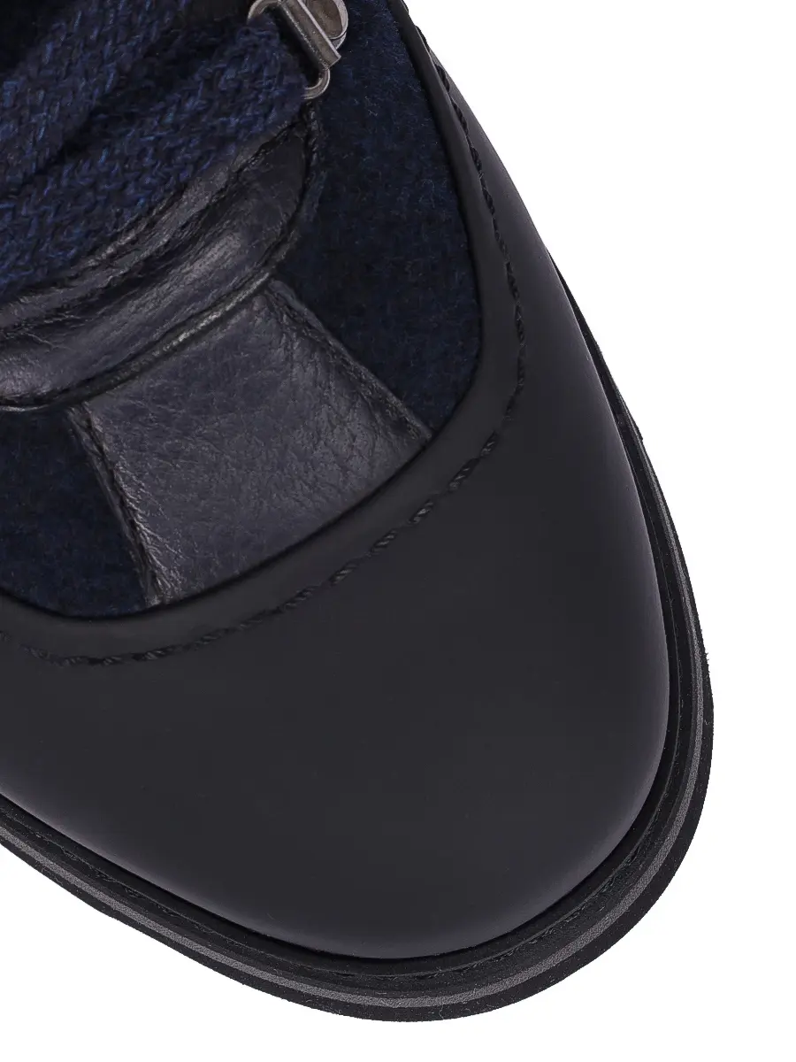 Кроссовки комбинированные на меху