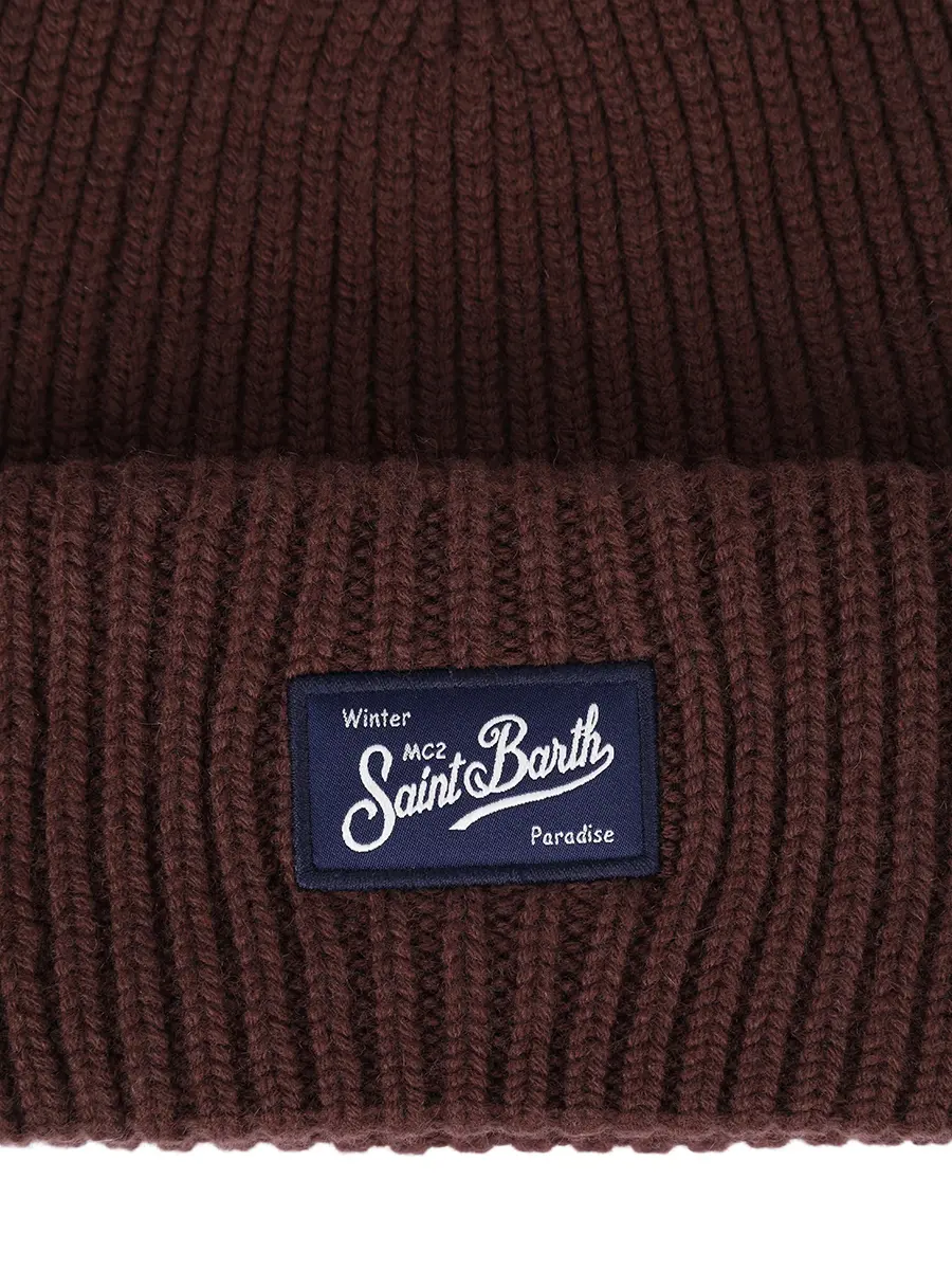 Шапка из шерсти и вискозы