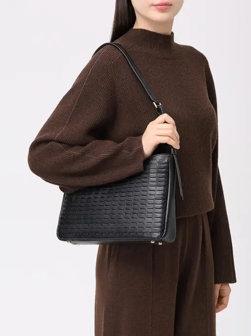 Сумка кожаная Sfera FURLA