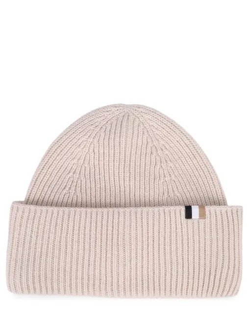 Шапка вязаная BOSS