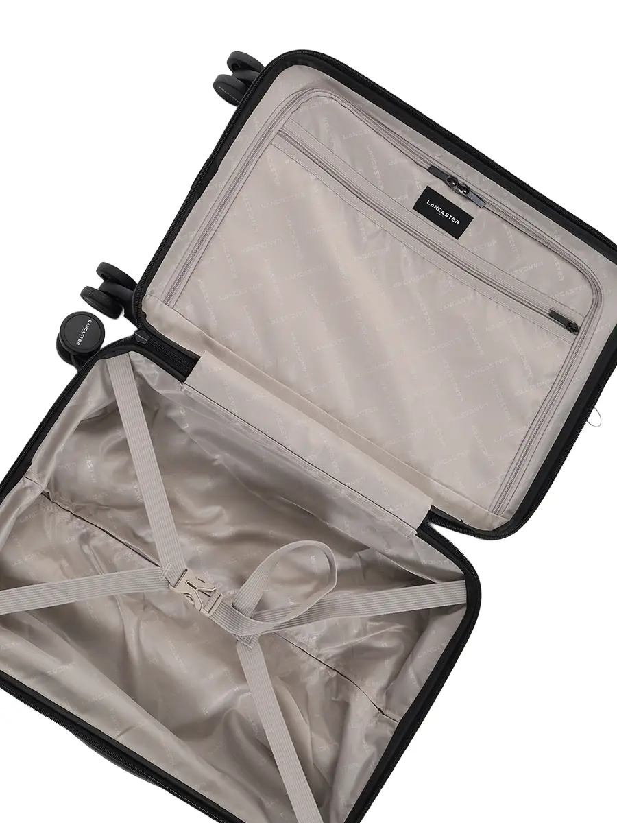 Чемодан из поликарбоната