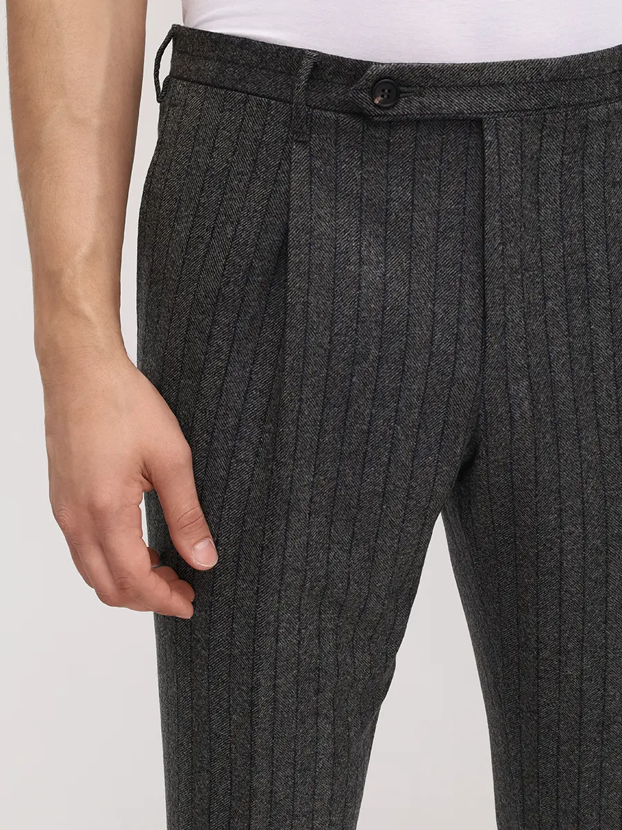 Брюки шерстяные