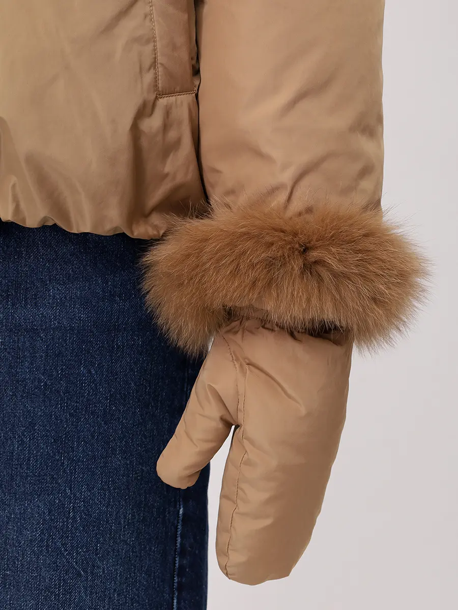 Пуховик однотонный