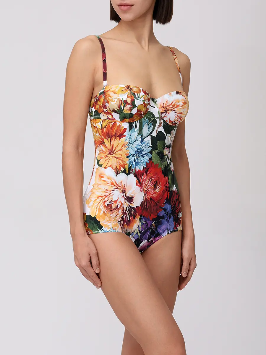 Купальник сплошной