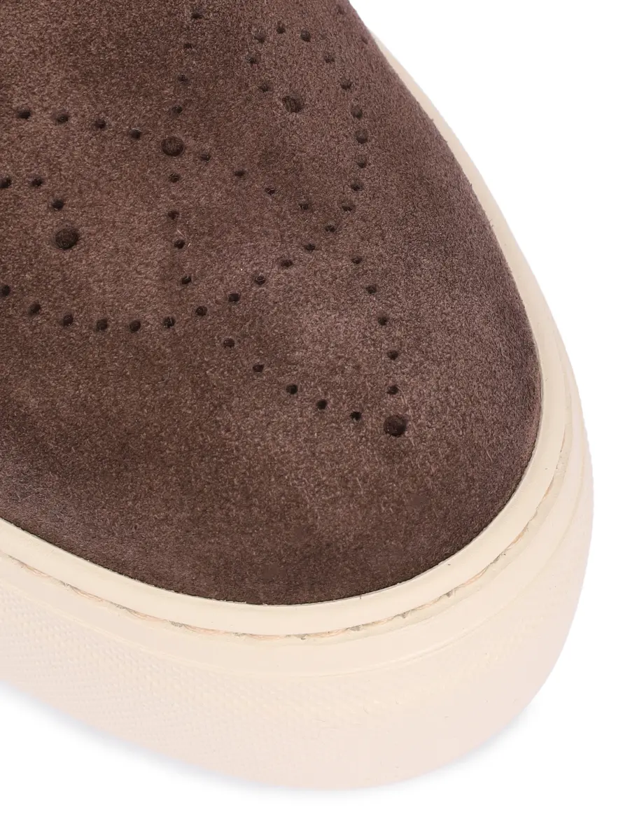 Ботинки замшевые на меху