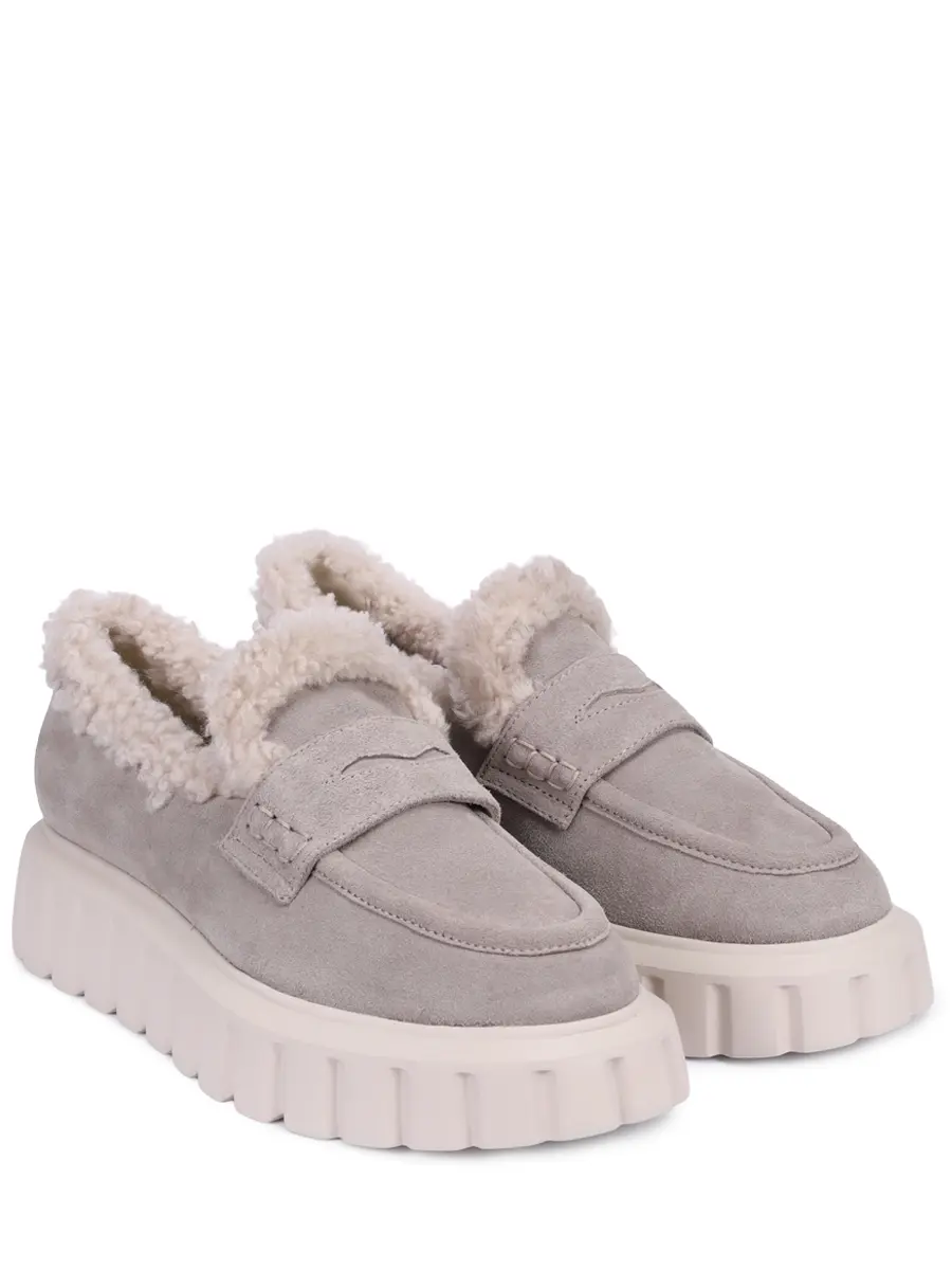Лоферы замшевые на меху