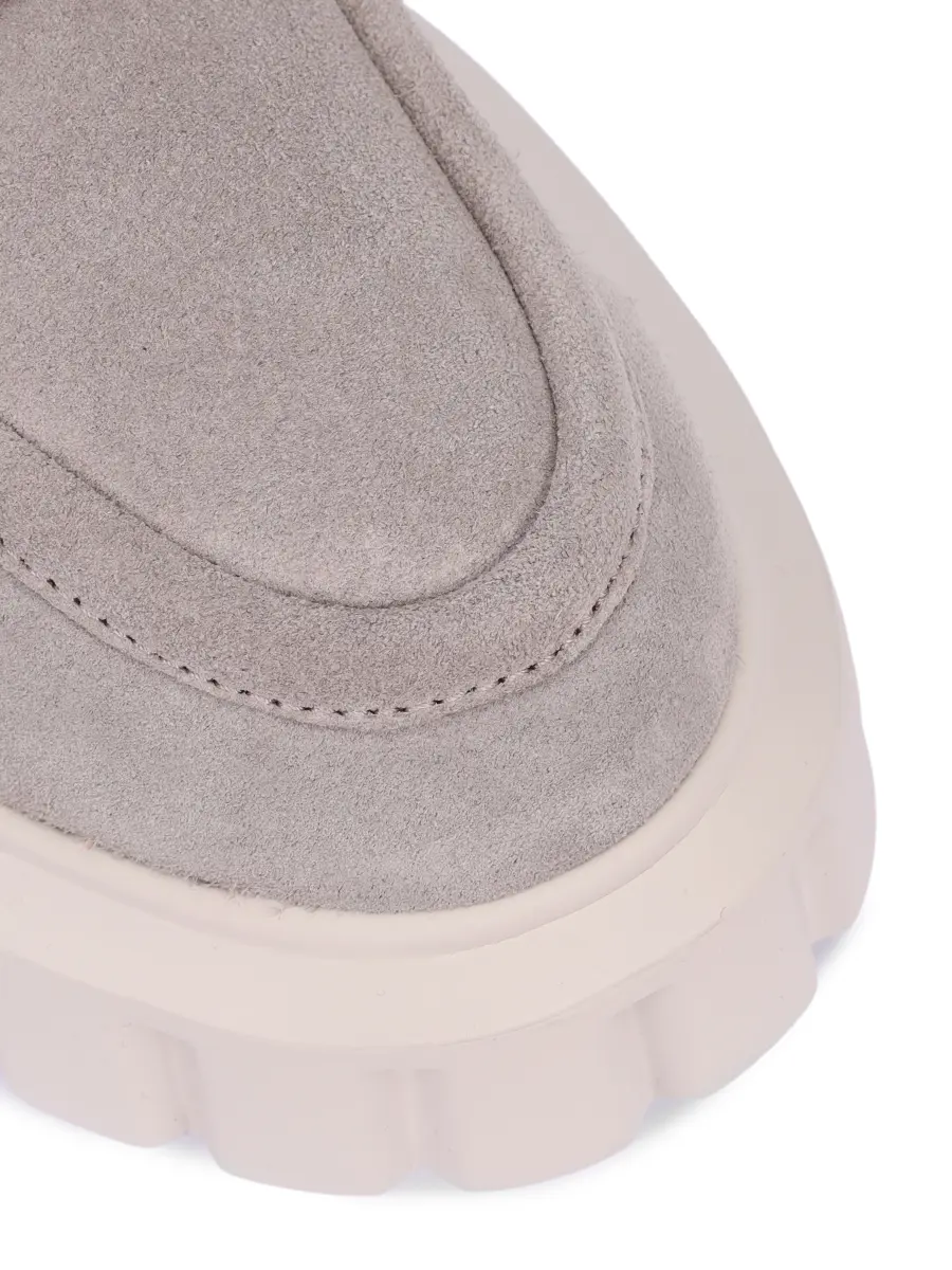 Лоферы замшевые на меху