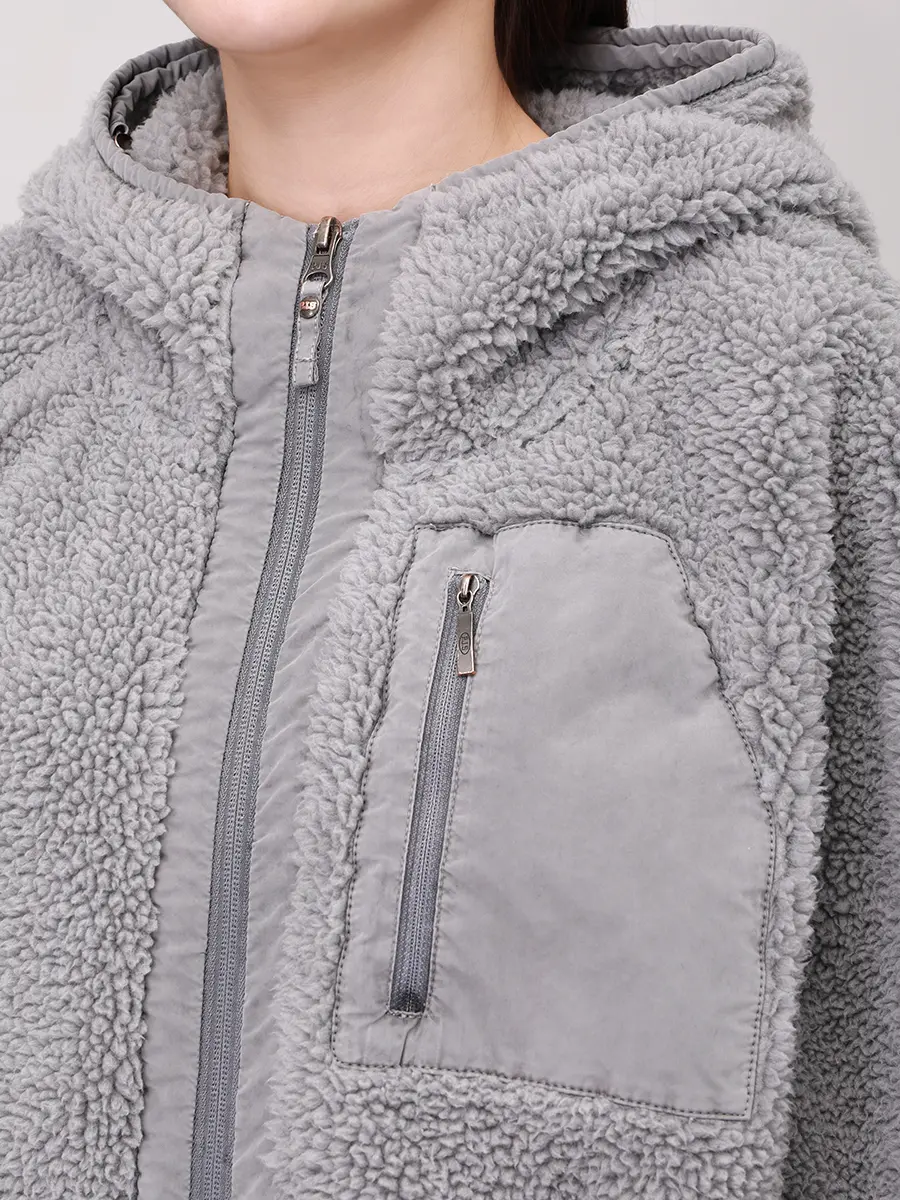 Куртка из экомеха