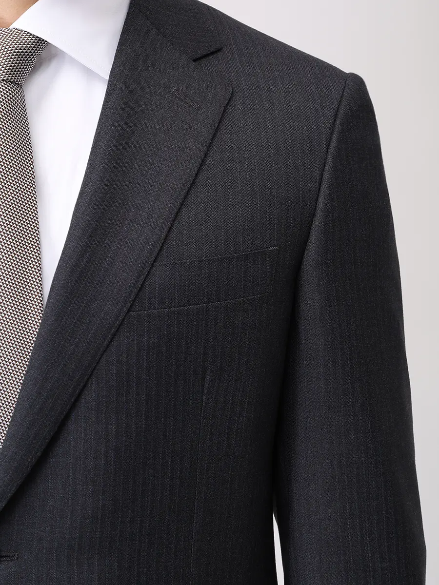 Костюм шерстяной